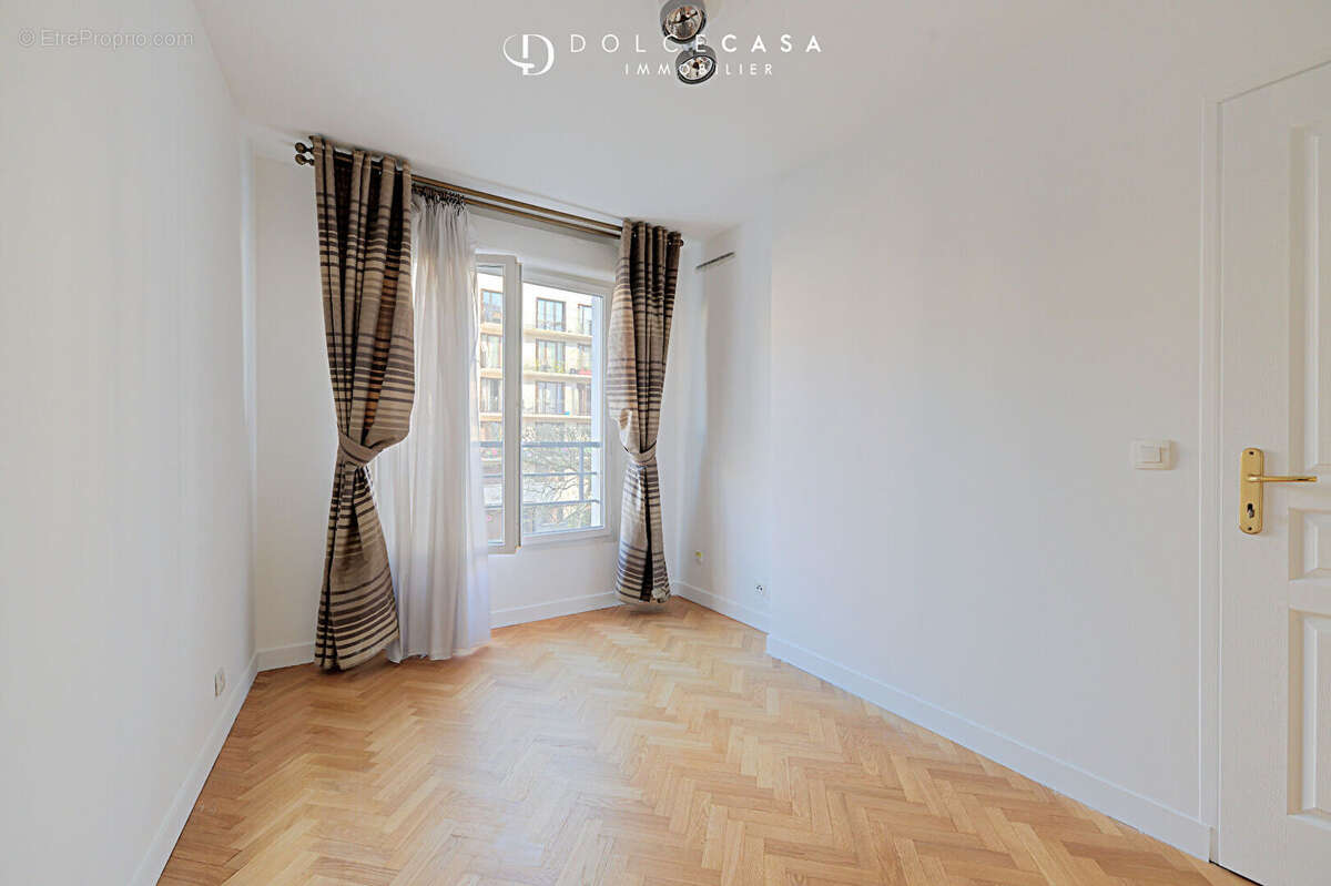 Appartement à NOGENT-SUR-MARNE