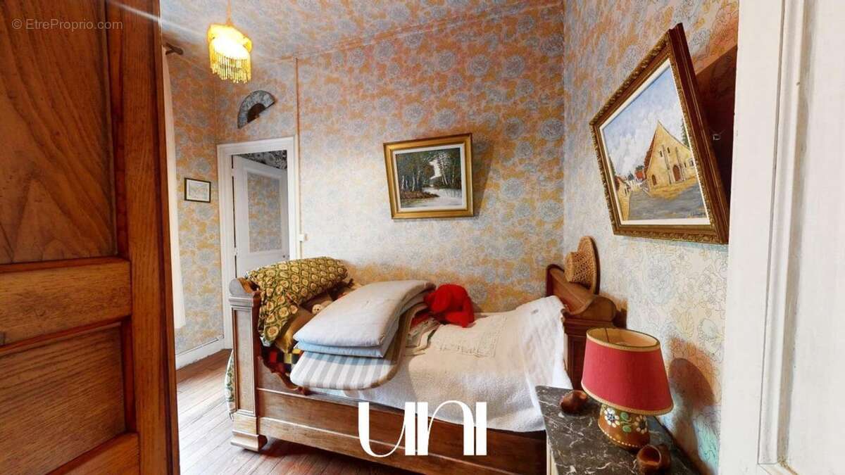 Maison à SAINT-PIERRE-SUR-DIVES