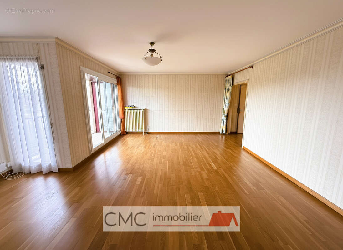 Appartement 103 m² à Chartres  - photo 3