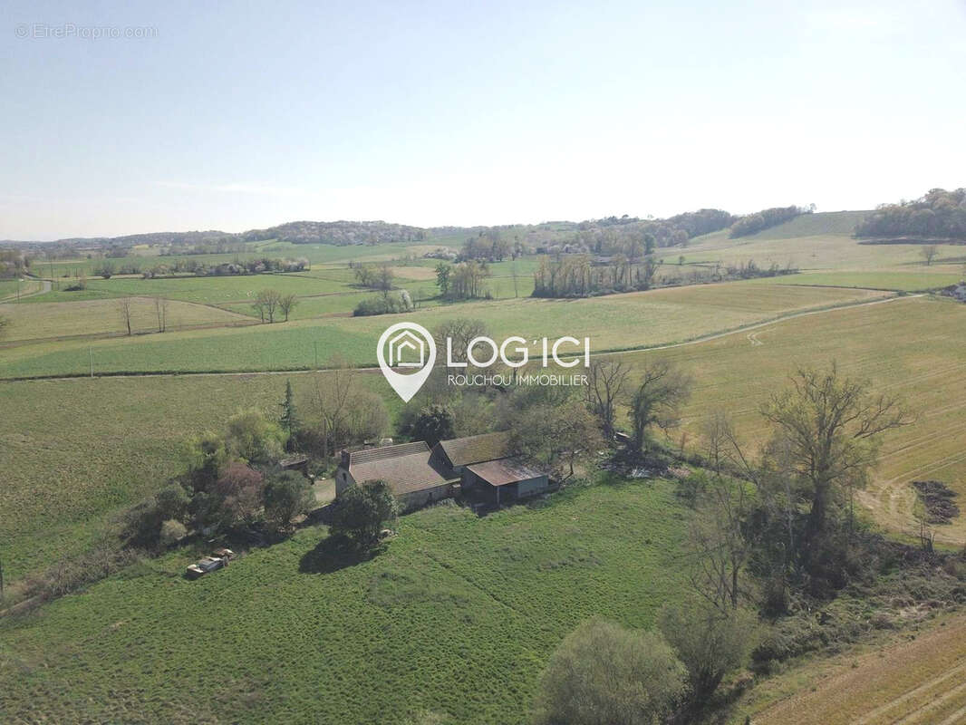 Maison à AURIONS-IDERNES