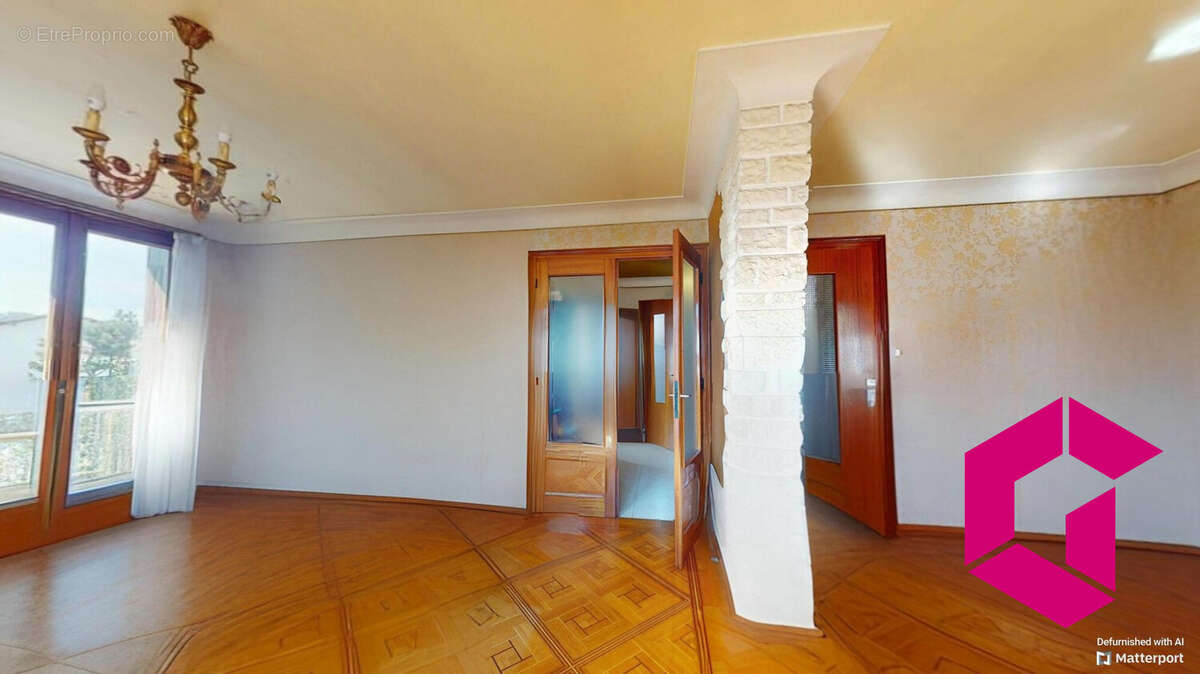 Maison à LA SEAUVE-SUR-SEMENE