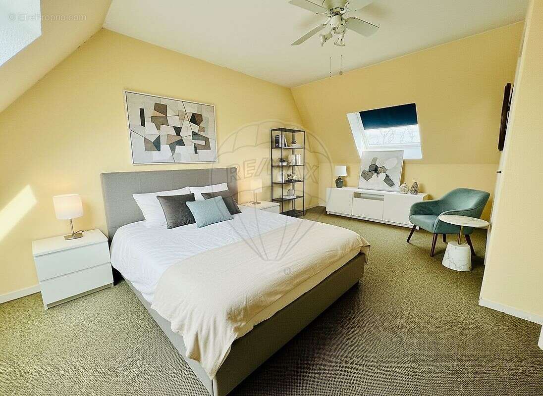 Maison à FRANQUEVILLE-SAINT-PIERRE