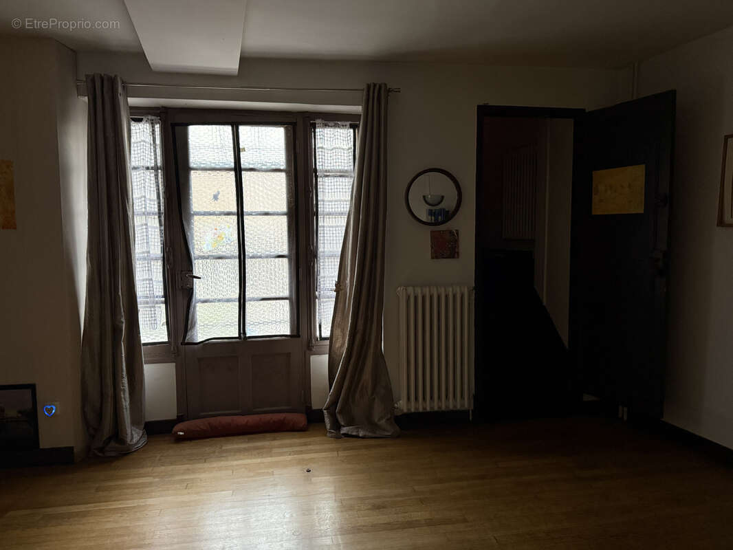 Maison à COSNE-COURS-SUR-LOIRE