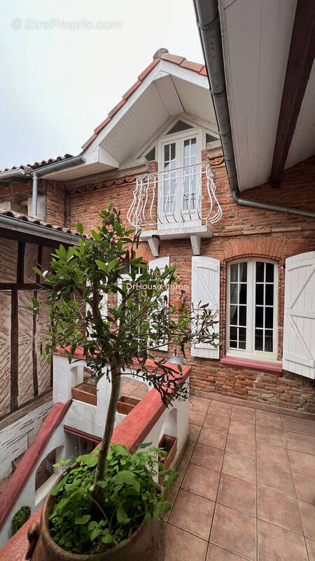 Maison à L&#039;ISLE-JOURDAIN