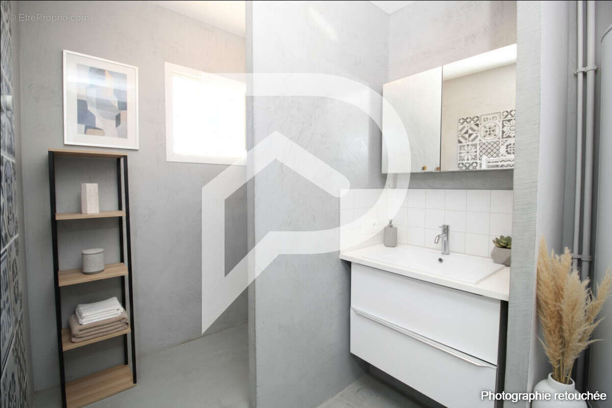 Appartement à SAINT-LAURENT-D&#039;AIGOUZE