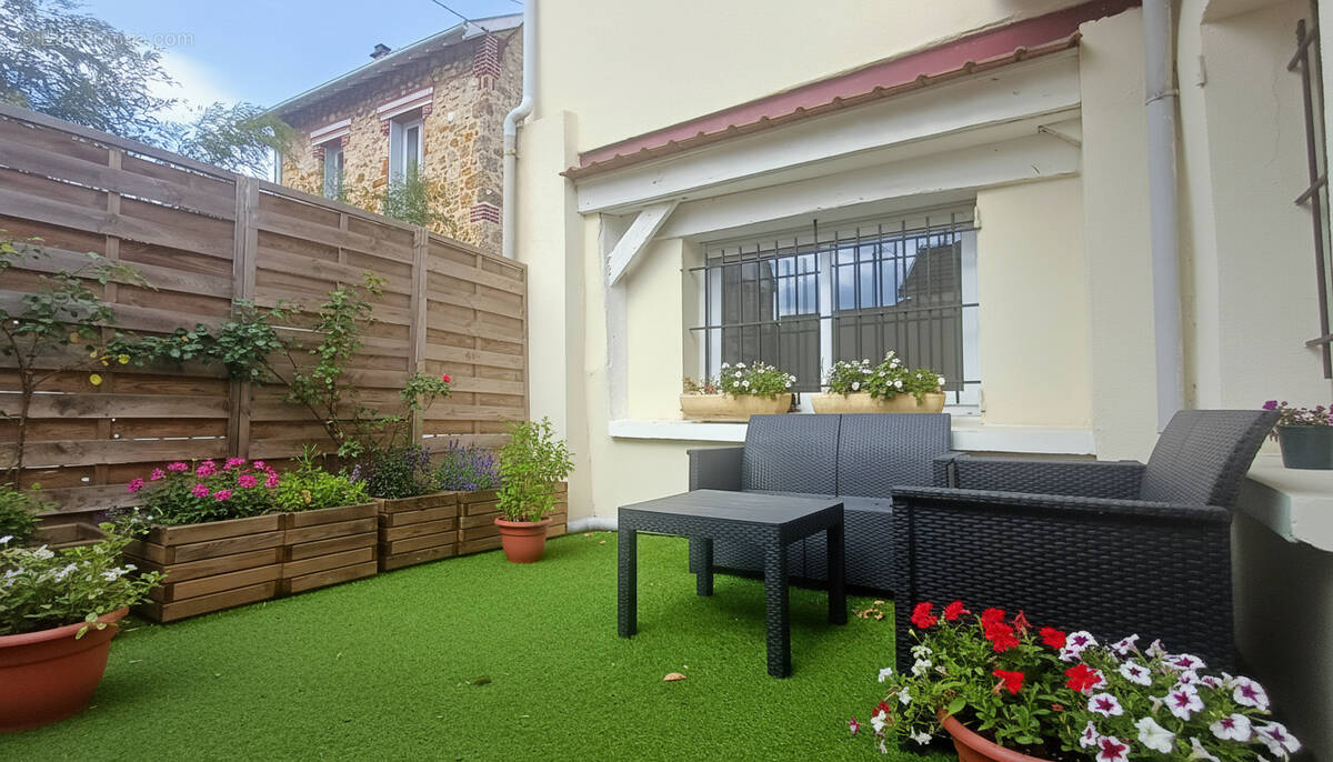 Appartement à ENGHIEN-LES-BAINS