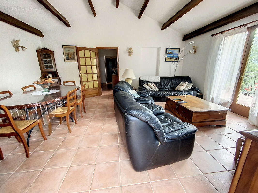 Maison à MOITA