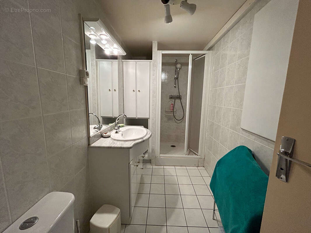 Belle maison familiale de 145 m² avec jardin, garage et ASCENSEUR privatif - photo 8