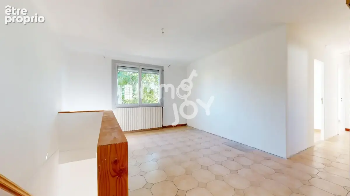 Maison 4 faces traditionnelle rénovée - 4 chambres - 396m2 de terrain - photo 11