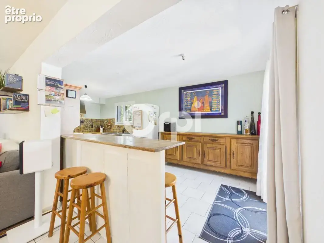Propriete au calme absolu & sans vis-a-vis - villa sur 2 niveaux avec dependance et annexes - grand garage + bel espace de stati - photo 7