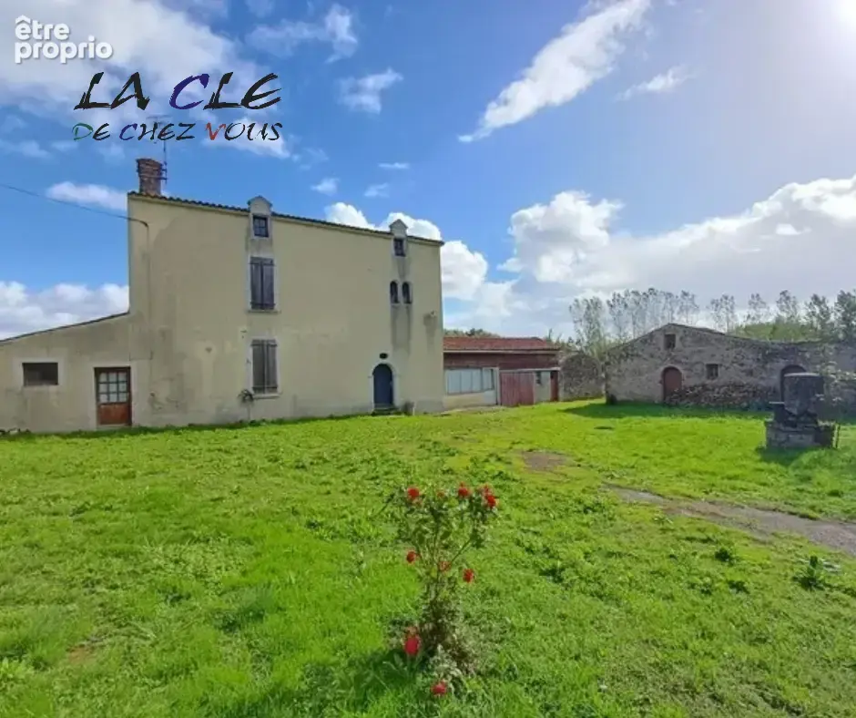 Maison ancienne a renover - photo 1
