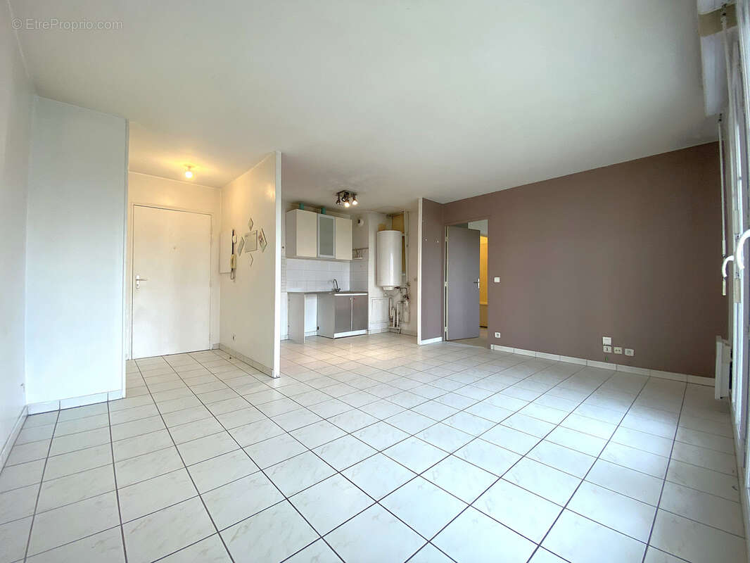 Appartement à MAGNY-LE-HONGRE