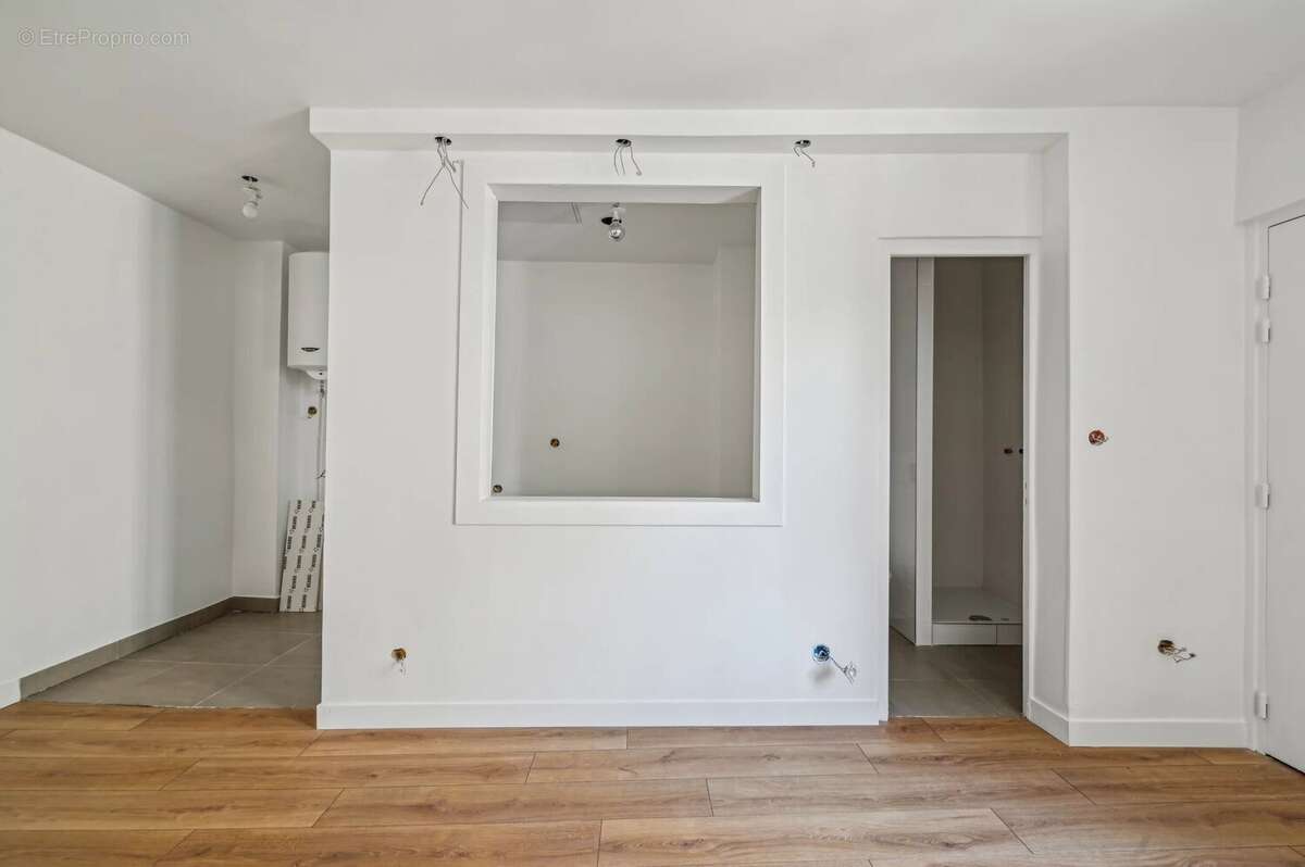 Appartement à PARIS-7E