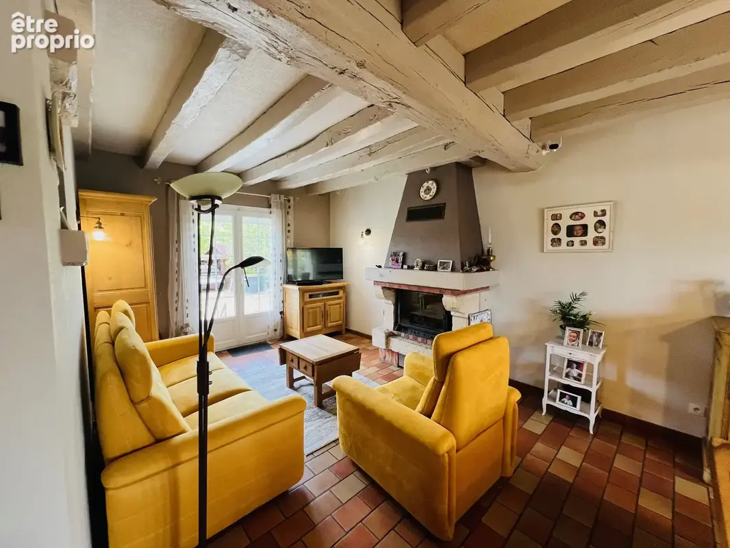 Belle maison familiale avec jardin, garage et dépendance aménagée au coeur de Poilly lez Gien - photo 4
