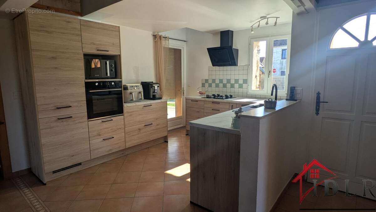 Maison à FRANCHEVILLE