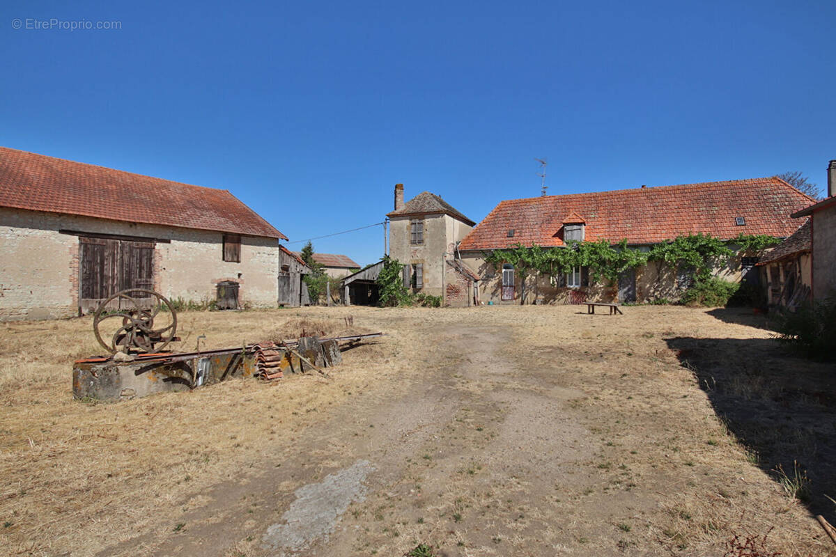 Maison à AVERMES