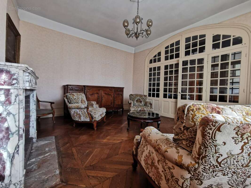 Maison à AUBIGNY-AU-BAC
