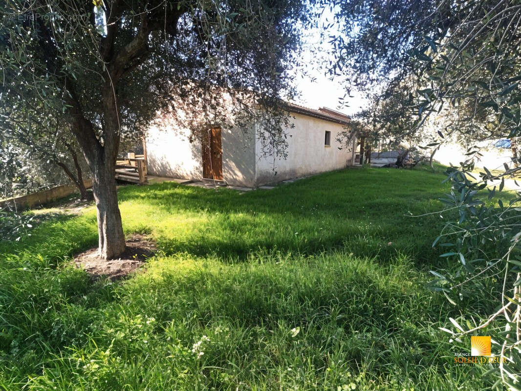 Maison à PEYMEINADE