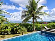 Maison à LES TROIS-ILETS