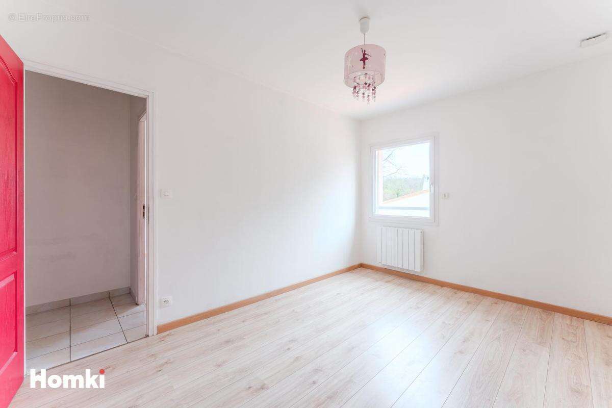 Maison à HAUTE-GOULAINE