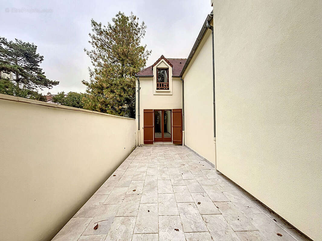 Maison à RUEIL-MALMAISON