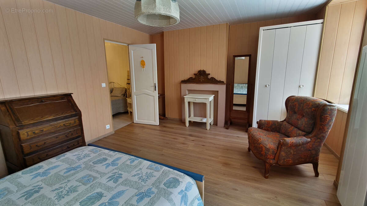 Maison à SAINT-GERMAIN-L&#039;HERM