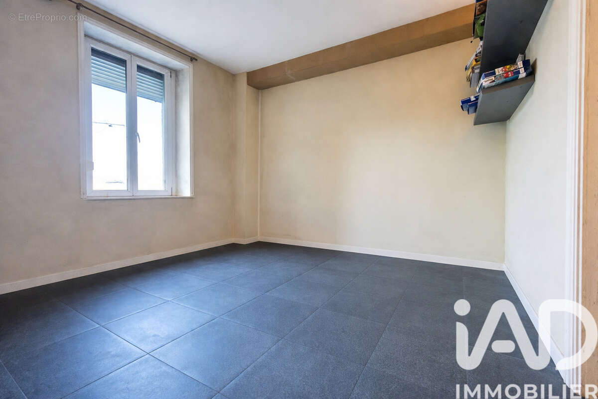 Photo 3 - Maison à VRIGNE-AUX-BOIS