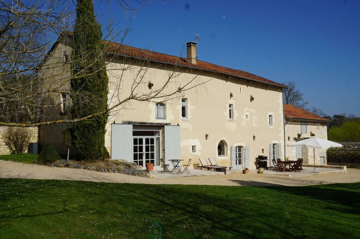 Maison à BRANTOME