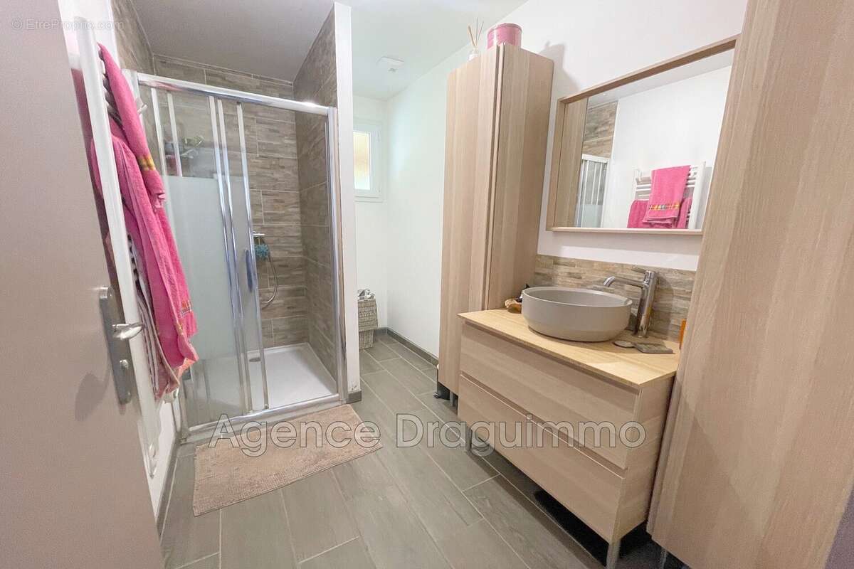 Maison à TRANS-EN-PROVENCE