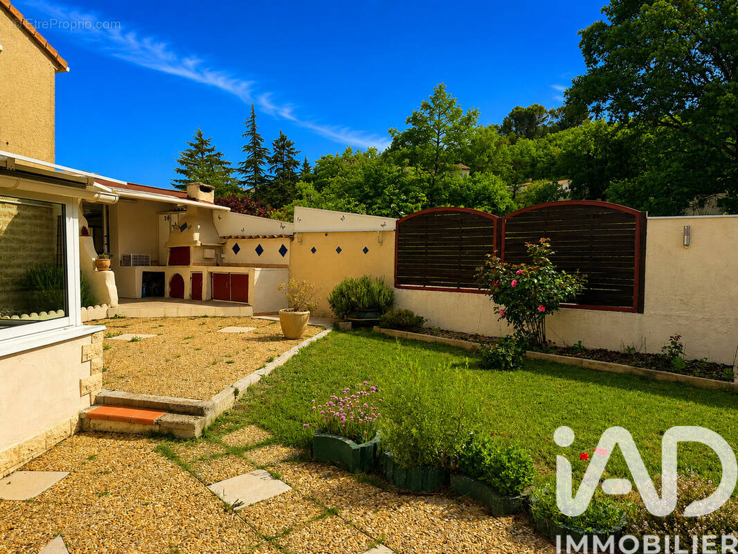 Photo 1 - Appartement à PIERREVERT