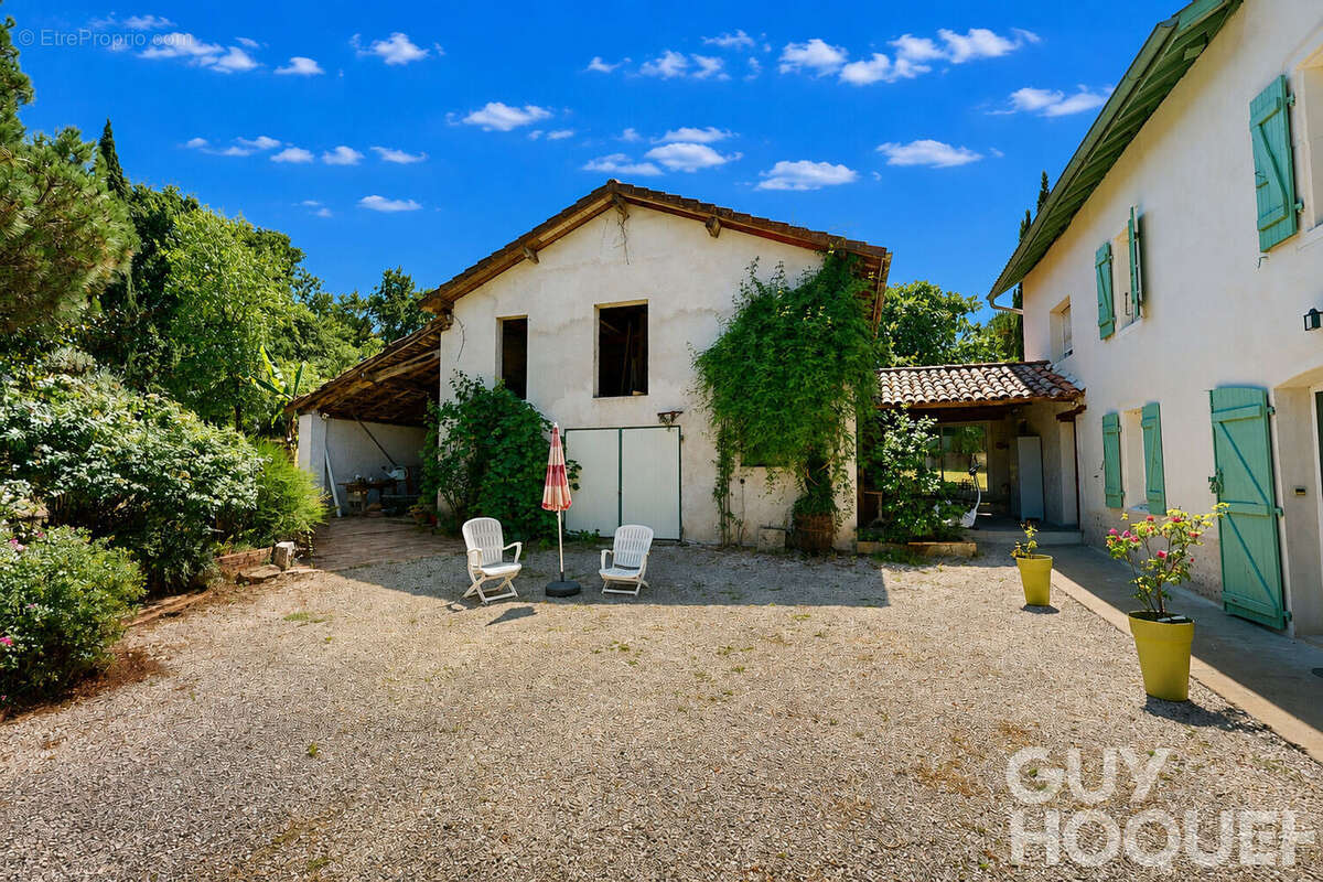 Belle maison de maître 200 m² avec piscine et dépendances proche Hagetmau - photo 11