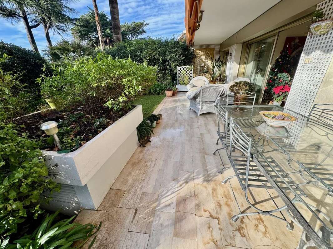 Appartement à CANNES