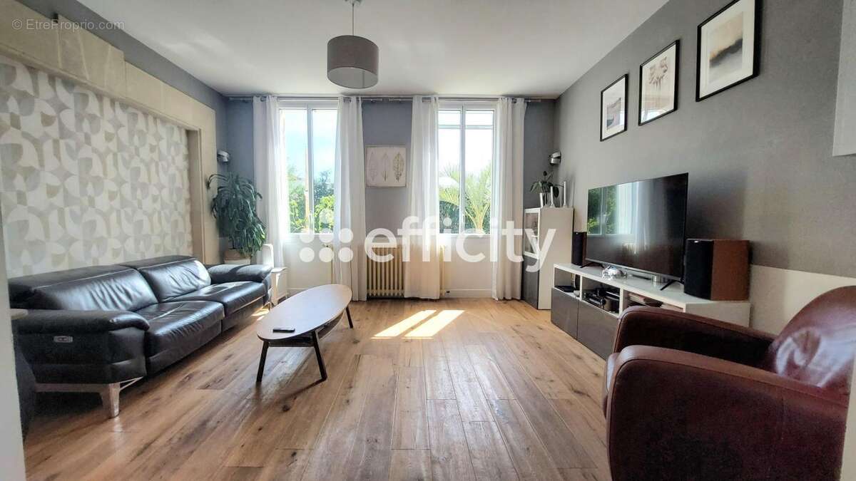 Maison à EYSINES