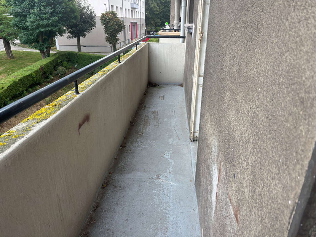 Montplaisir Grand F2 avec balcon - photo 2