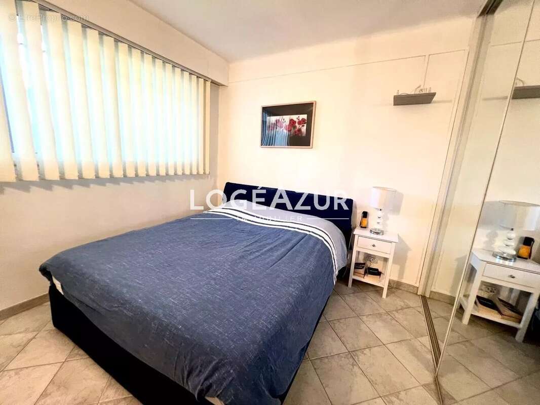 Appartement à VALLAURIS