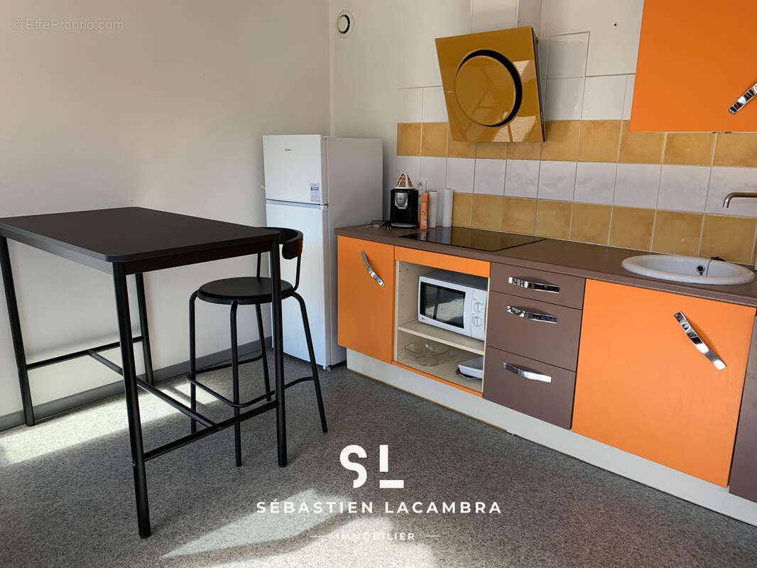 Appartement à SAINT-JUERY