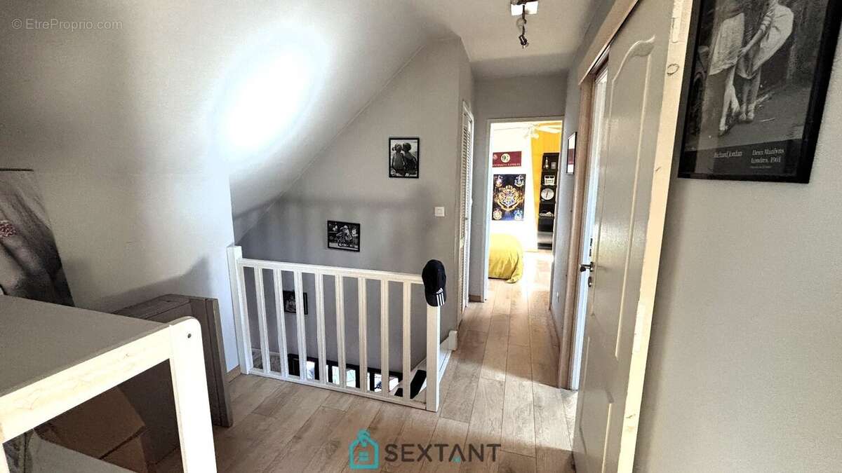 Maison 150m2 6 chambres - photo 11