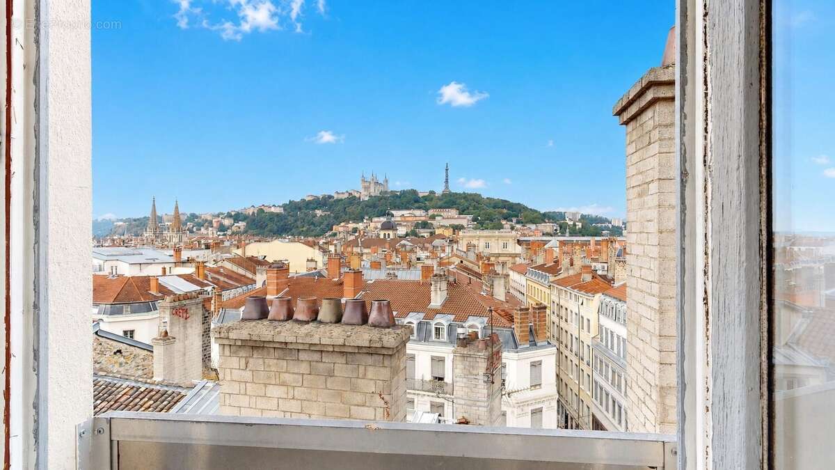Appartement 25 m² à Lyon-1e  - photo 2
