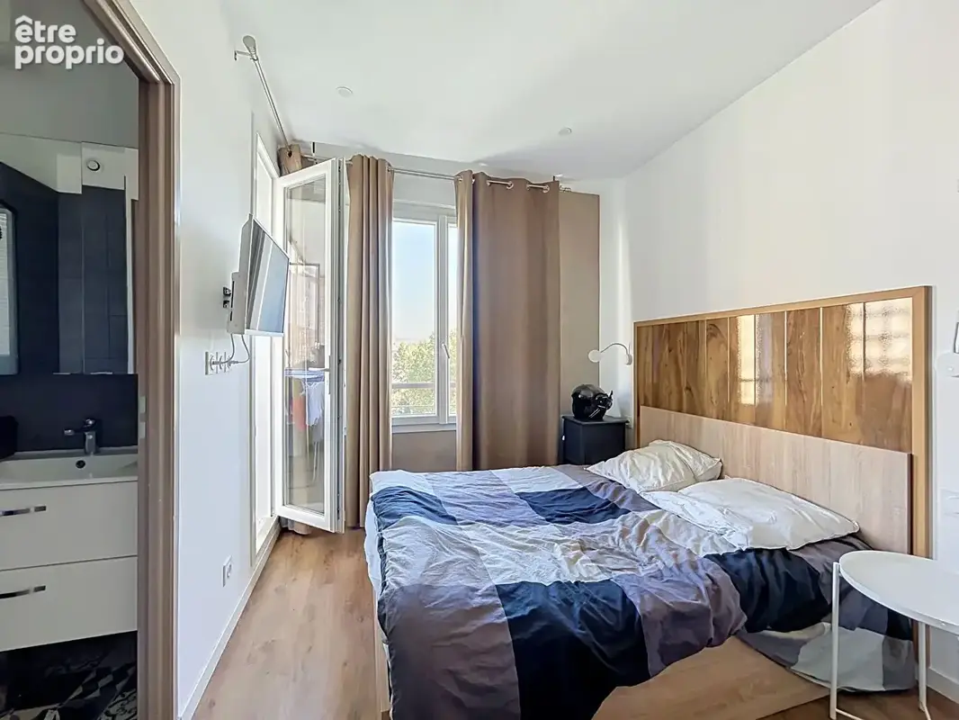 Vends appartement 3 pièces  avec loggia secteur Foch/ Vallier - photo 3