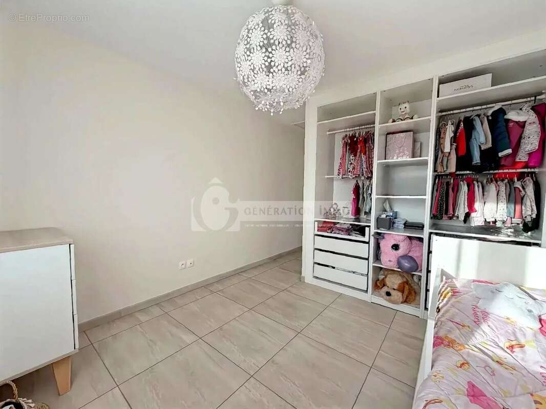 Maison à SAINT-MARTIN-DE-CRAU