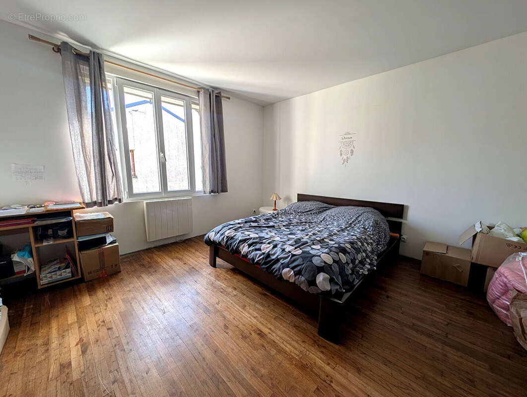 Maison à DOUE-LA-FONTAINE