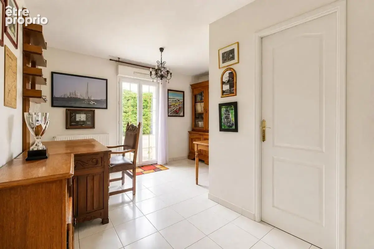Rare maison familiale 7 pièces à La Norville - photo 11