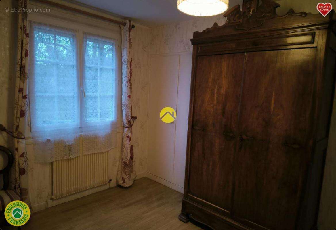 Maison à SAINT-MARTIN-D&#039;AUXIGNY