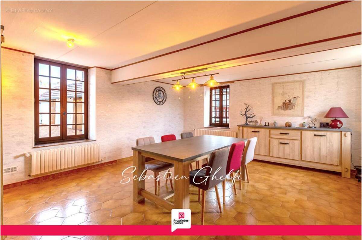 belle maison de plain-pied avec hangar et grand terrain - photo 7