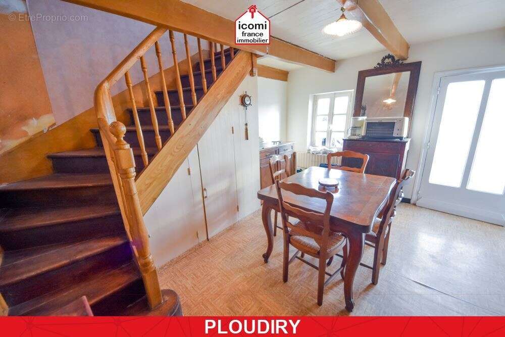 Maison à PLOUDIRY