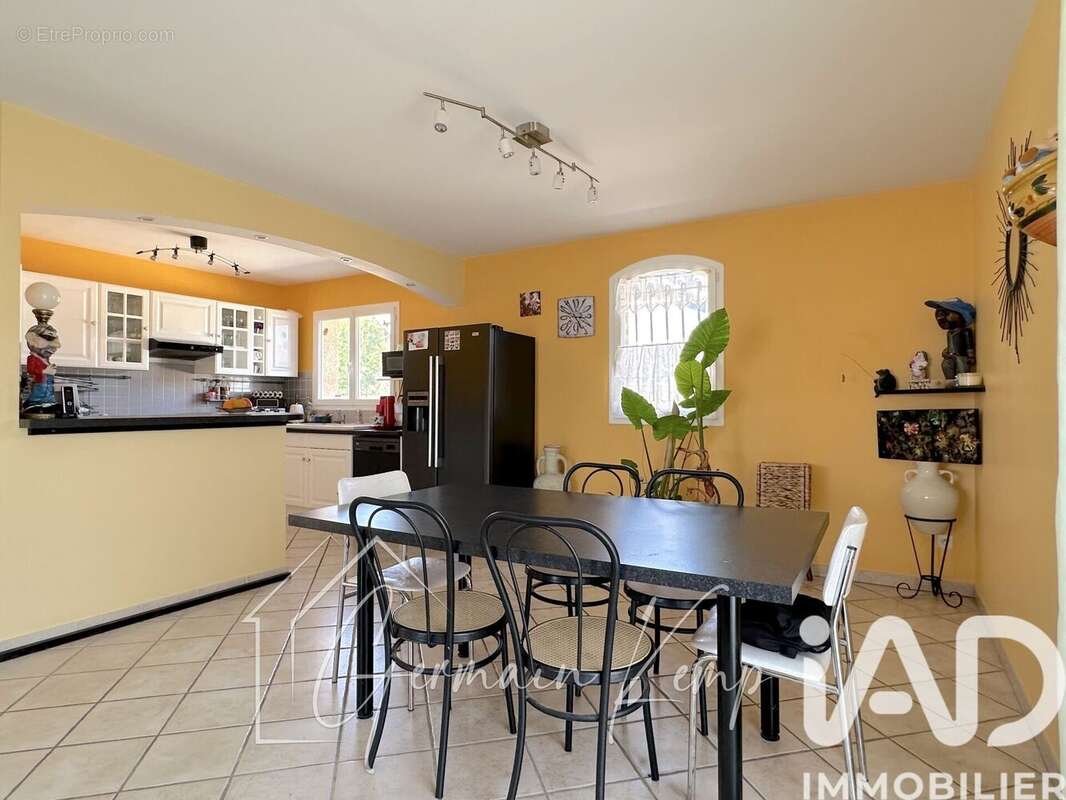 Maison 130 m² à Dolomieu  - photo 4
