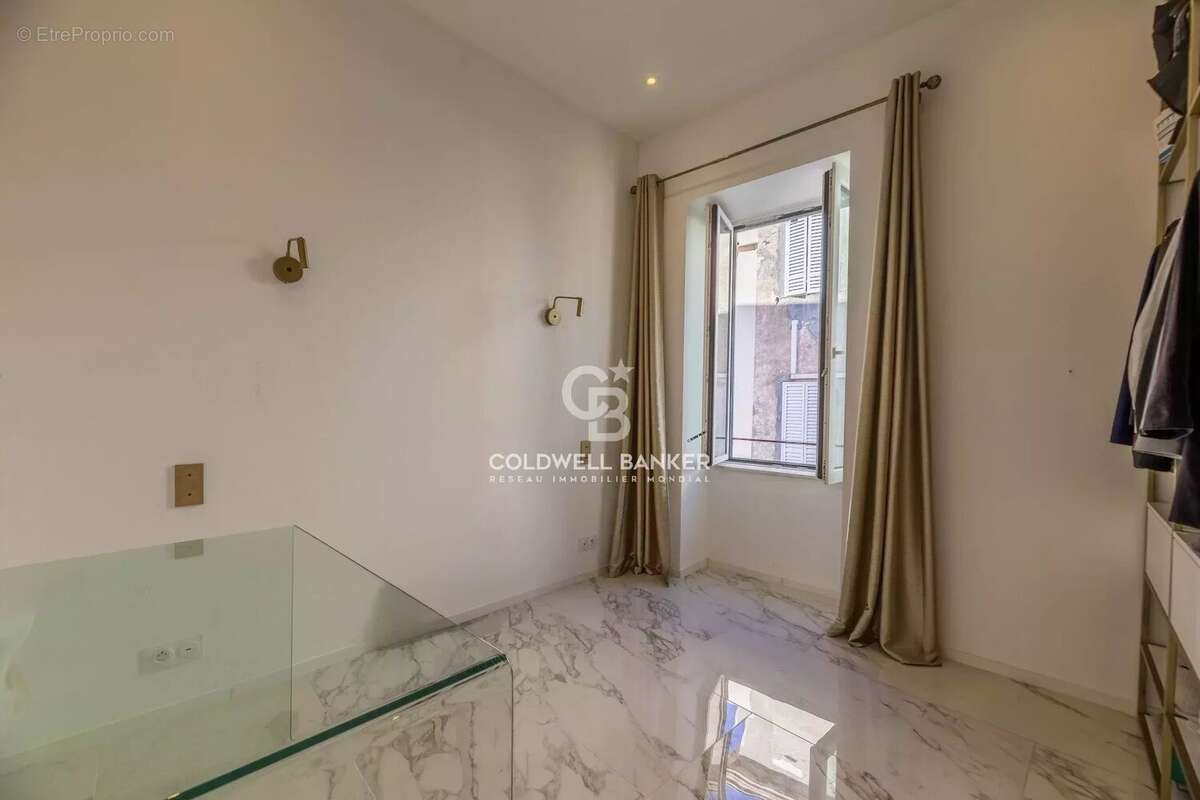 Appartement à CALVI