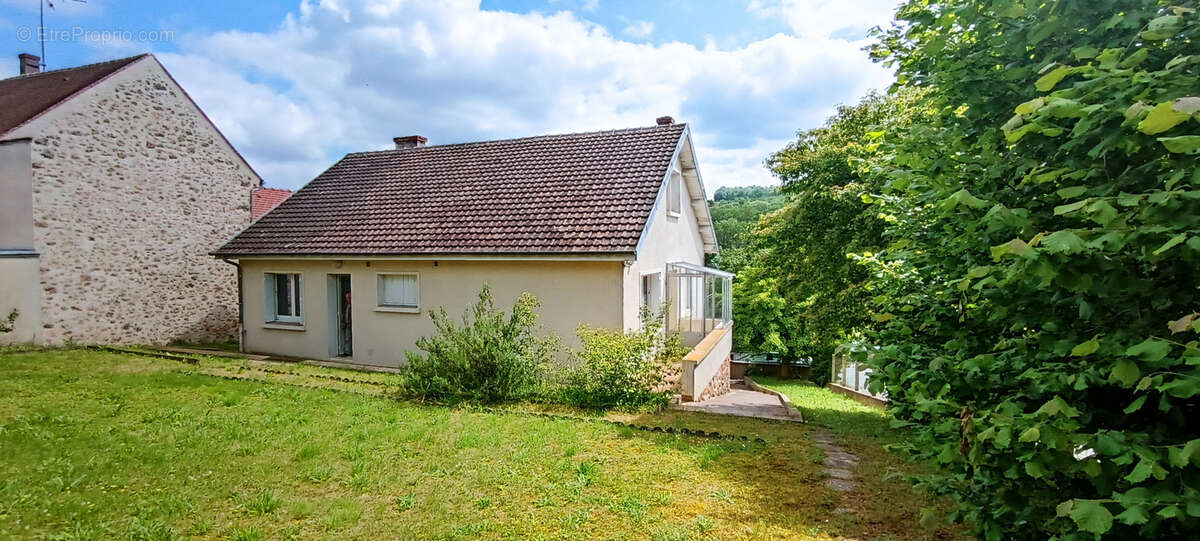 Maison à CHEZY-SUR-MARNE