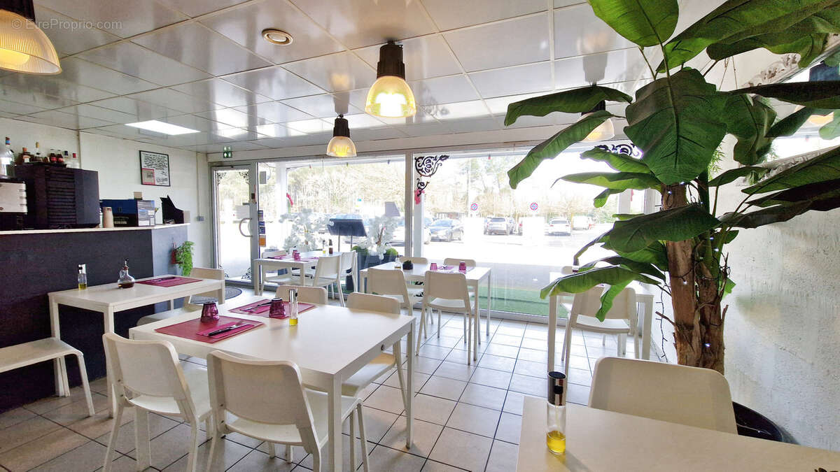 Commerce à SAINT-SYMPHORIEN