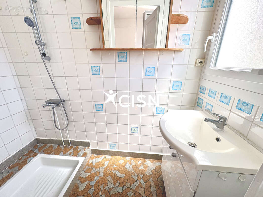 Appartement  T2 60 m2  à deux pas du Théatre - photo 6